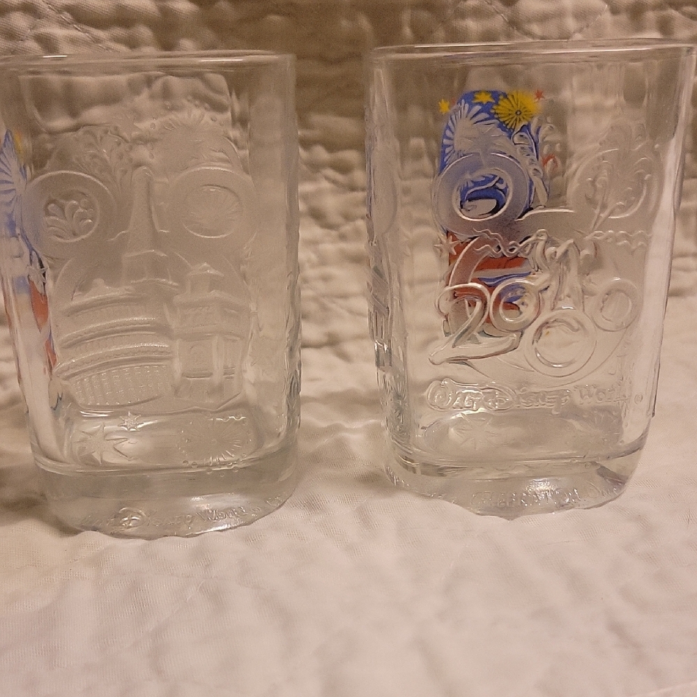 Disney Mickey Mouse Glass Tumblers. McDonald's 2000 Collection Set of 2. Nice! - Picture 3 of 8
